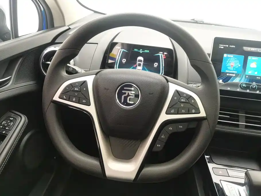 BYD Yuan EV — миниатюра 15