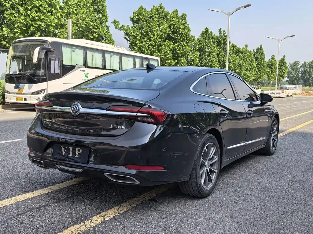 Buick LaCrosse — миниатюра 25