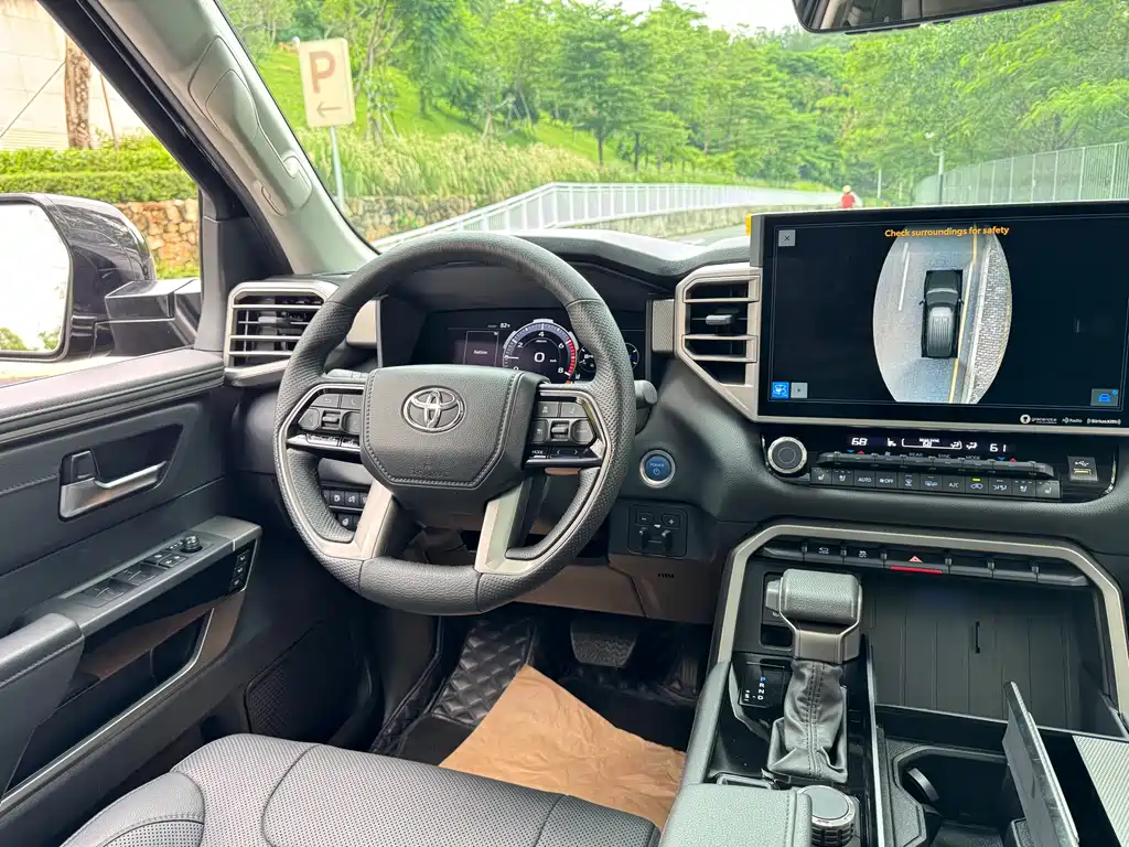 Toyota Sequoia — фотографии объявления, Фото 13
