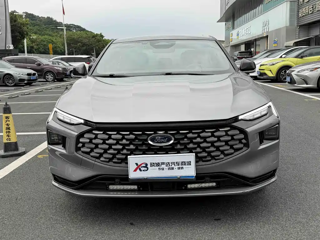 Ford Mondeo — миниатюра 2
