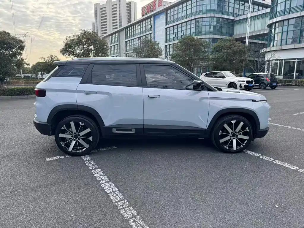 GEELY AUTOMOBILE GEELY ICON