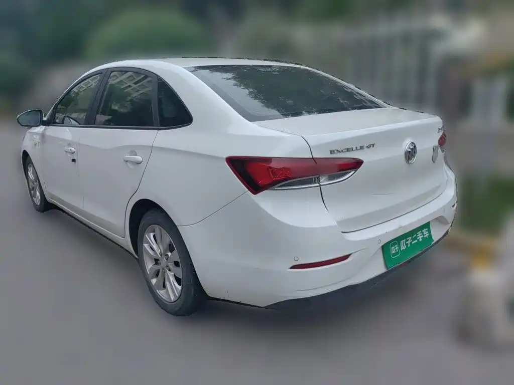 Buick Excelle — миниатюра 4