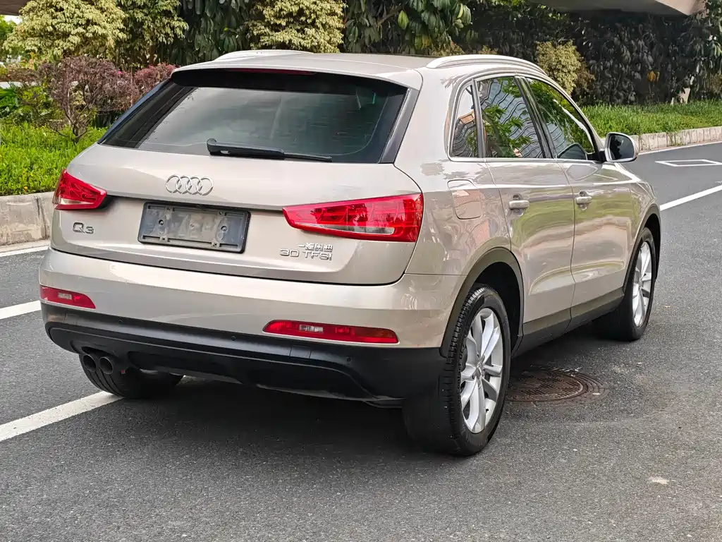Audi Q3 2015 30 TFSI