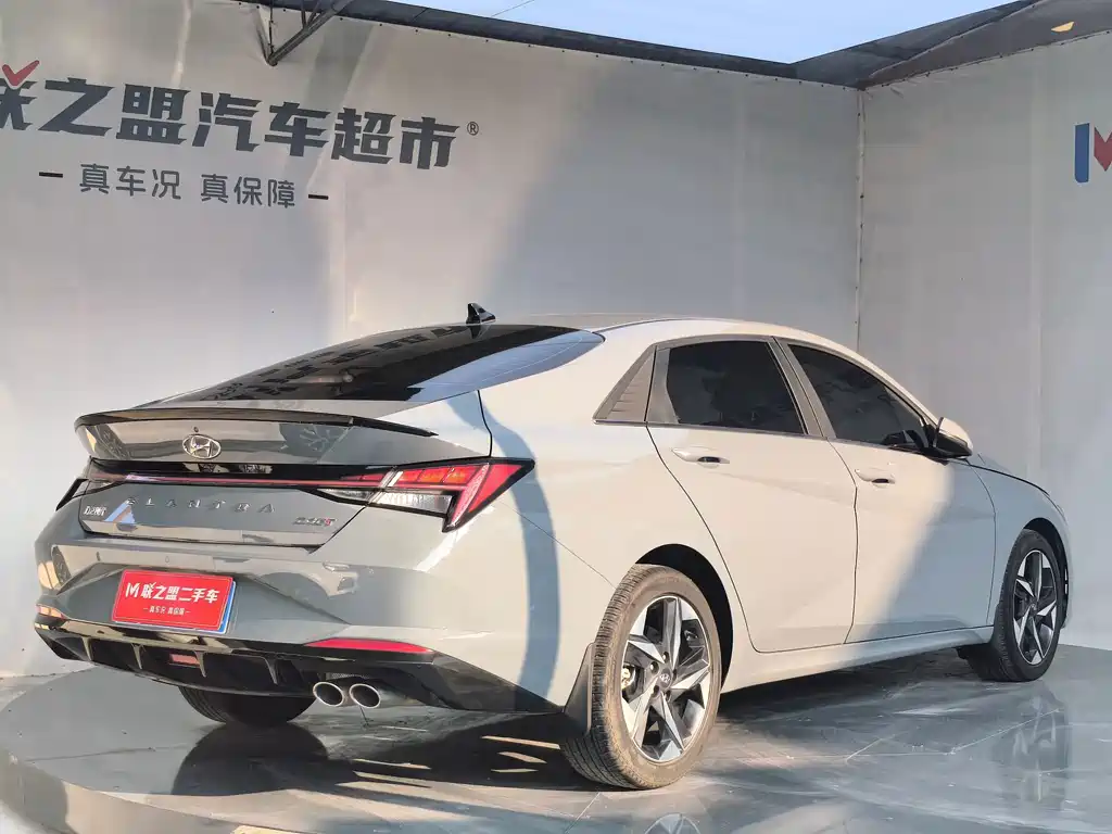 Hyundai Elantra — миниатюра 4