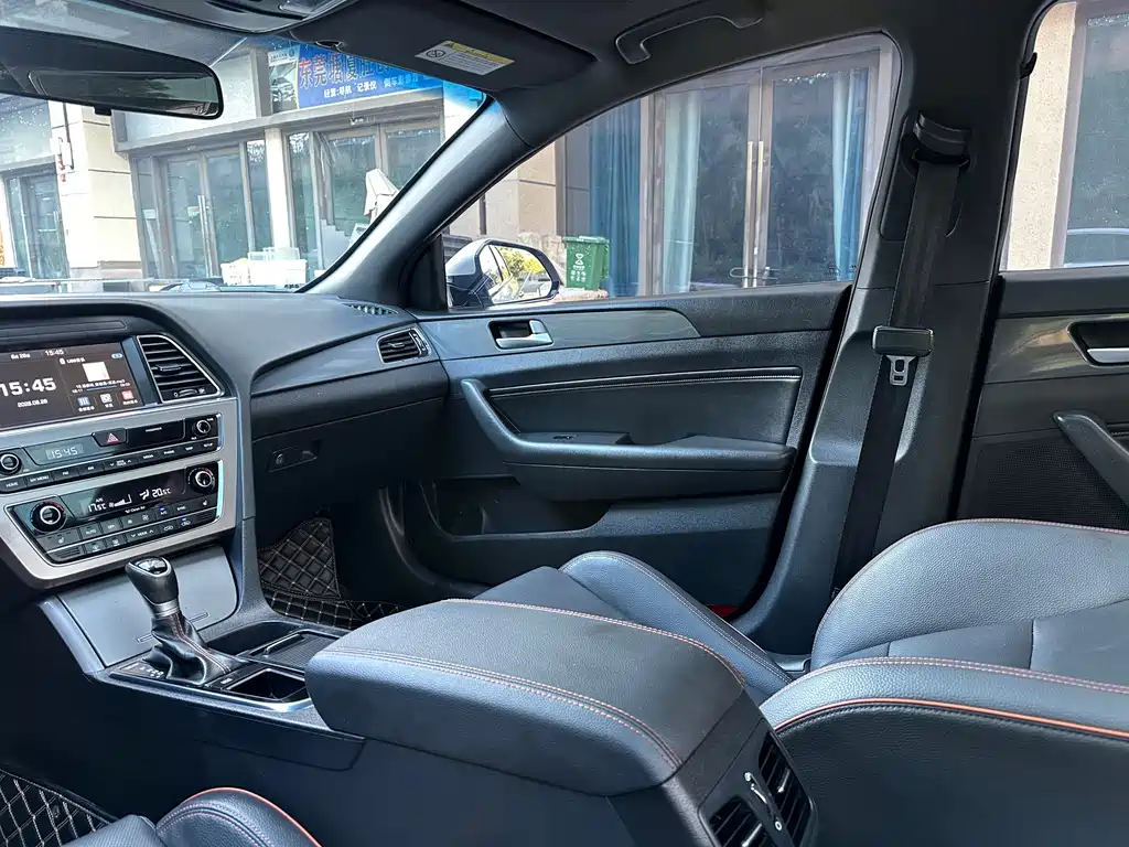Hyundai Sonata — миниатюра 19