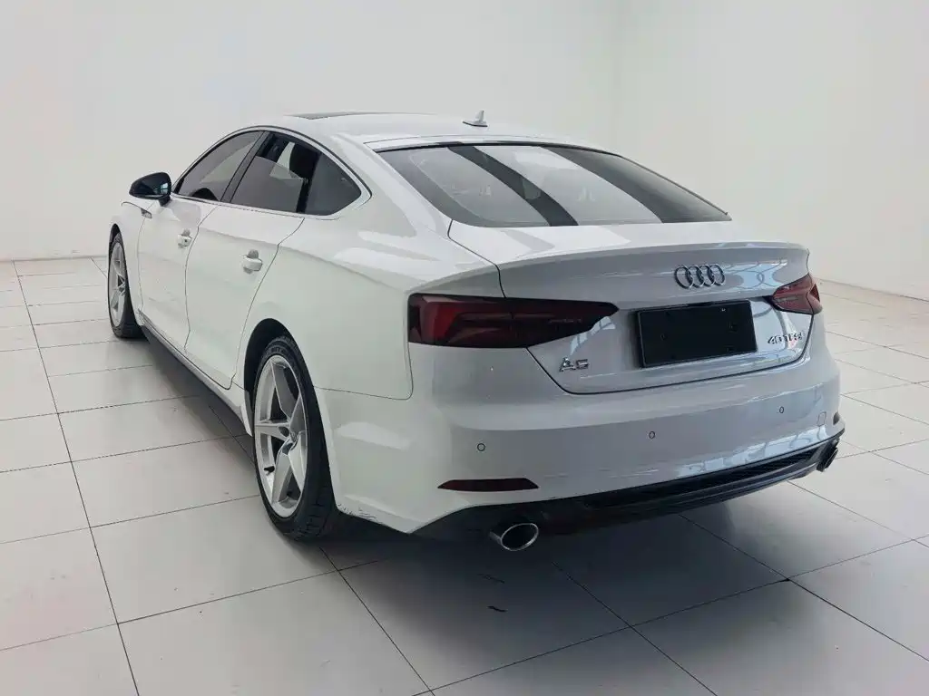 Audi A5 (Import) — миниатюра 7
