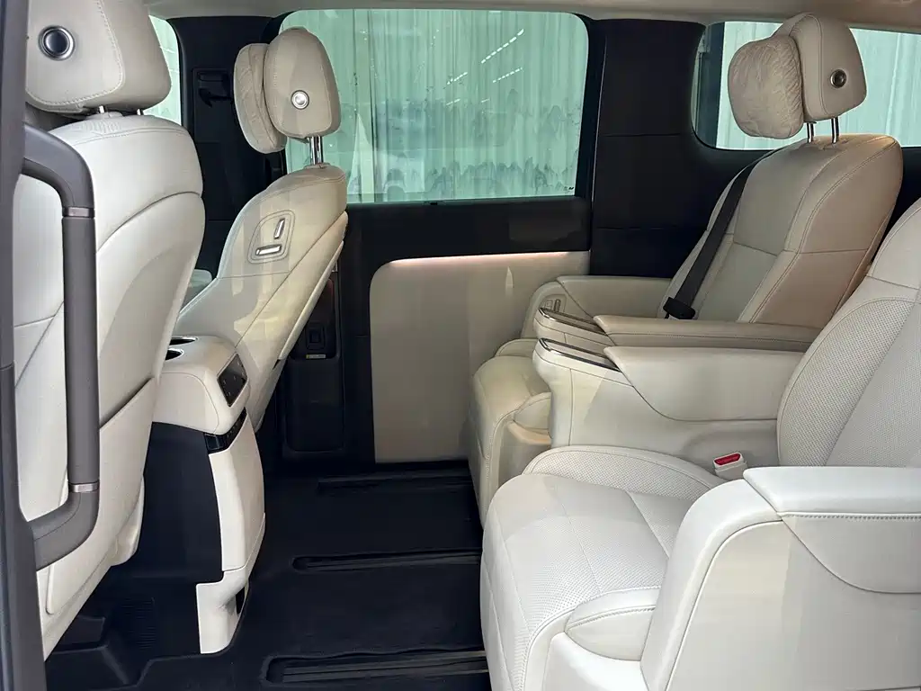 Li Auto Li MEGA — миниатюра 9