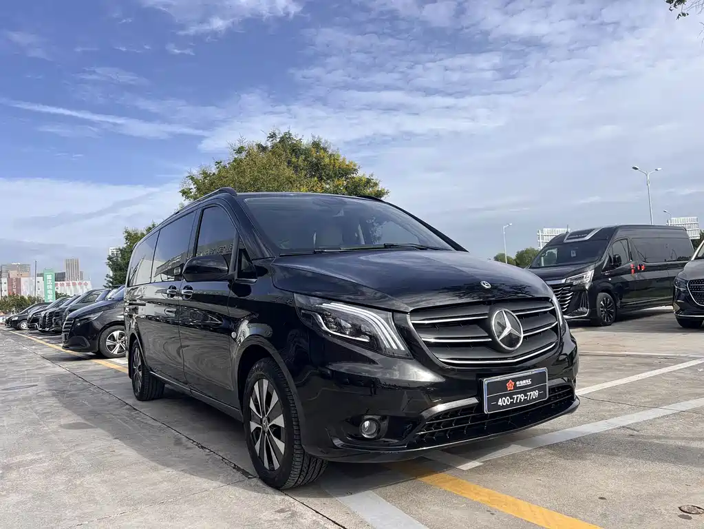MERCEDES-BENZ VITO