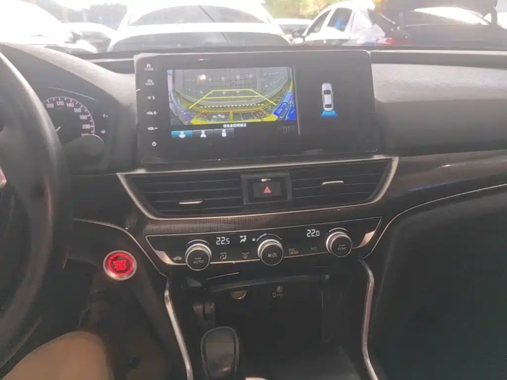 Honda Accord — миниатюра 13