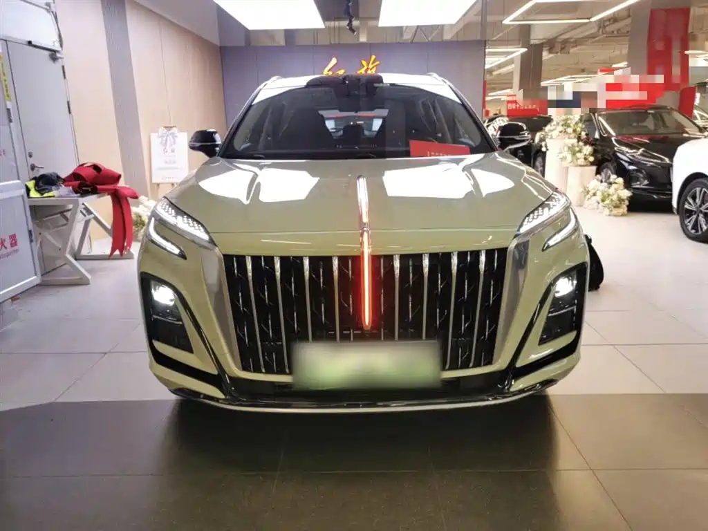 RED FLAG HONGQI HS3 PHEV