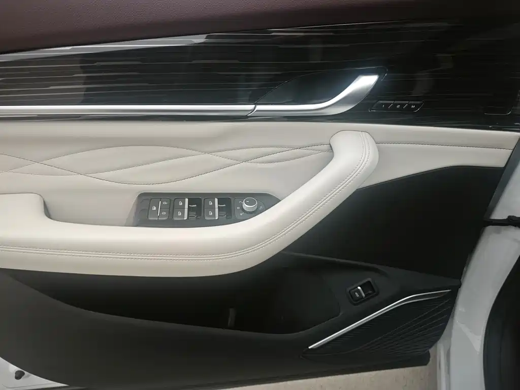 GEELY AUTOMOBILE XINGYUE L