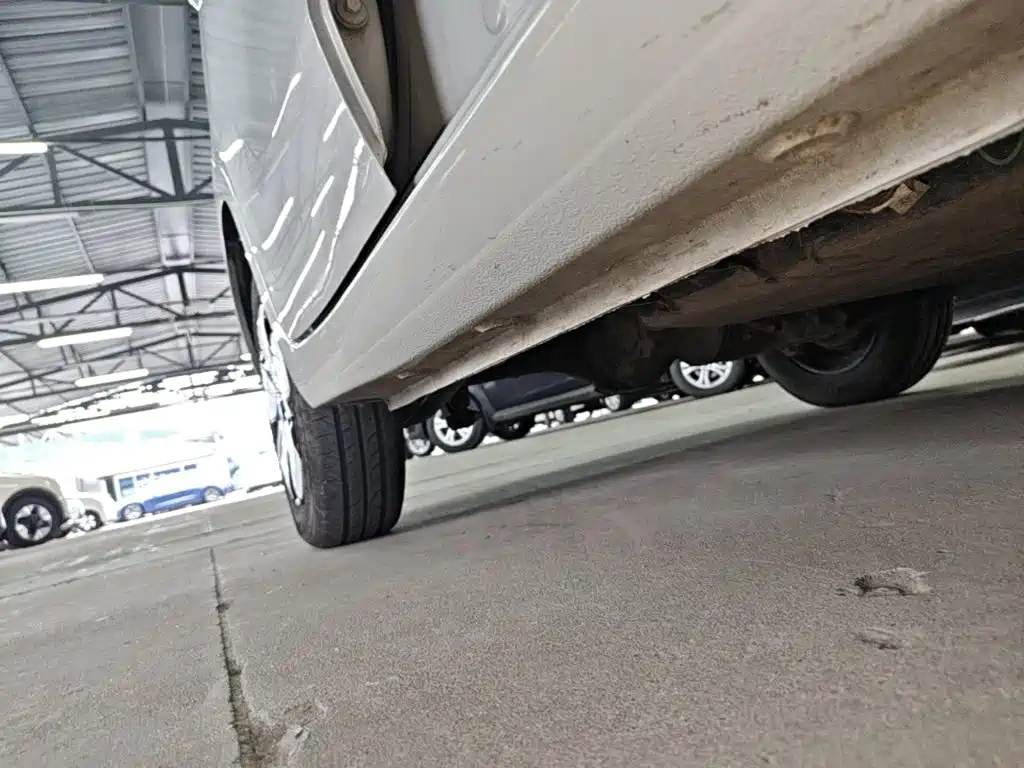 Wuling MINIEV — миниатюра 21