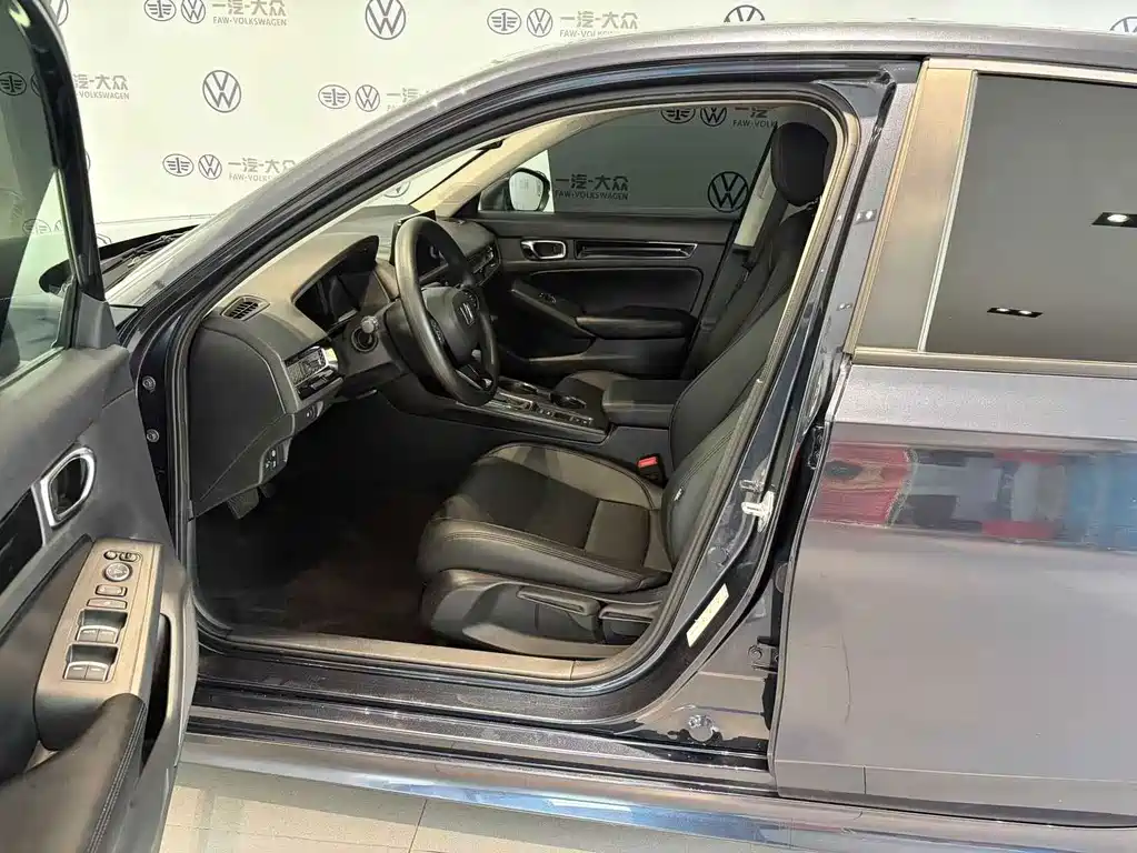 Honda Civic — миниатюра 13