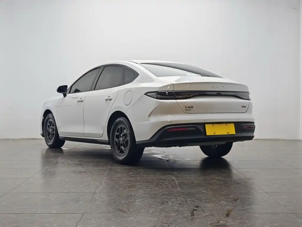 BYD Seal 05 DM-i — миниатюра 4