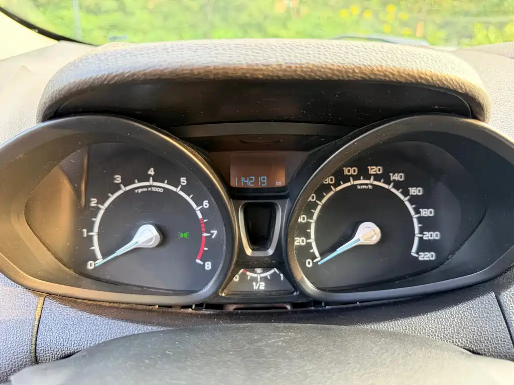 Ford Ecosport — миниатюра 12