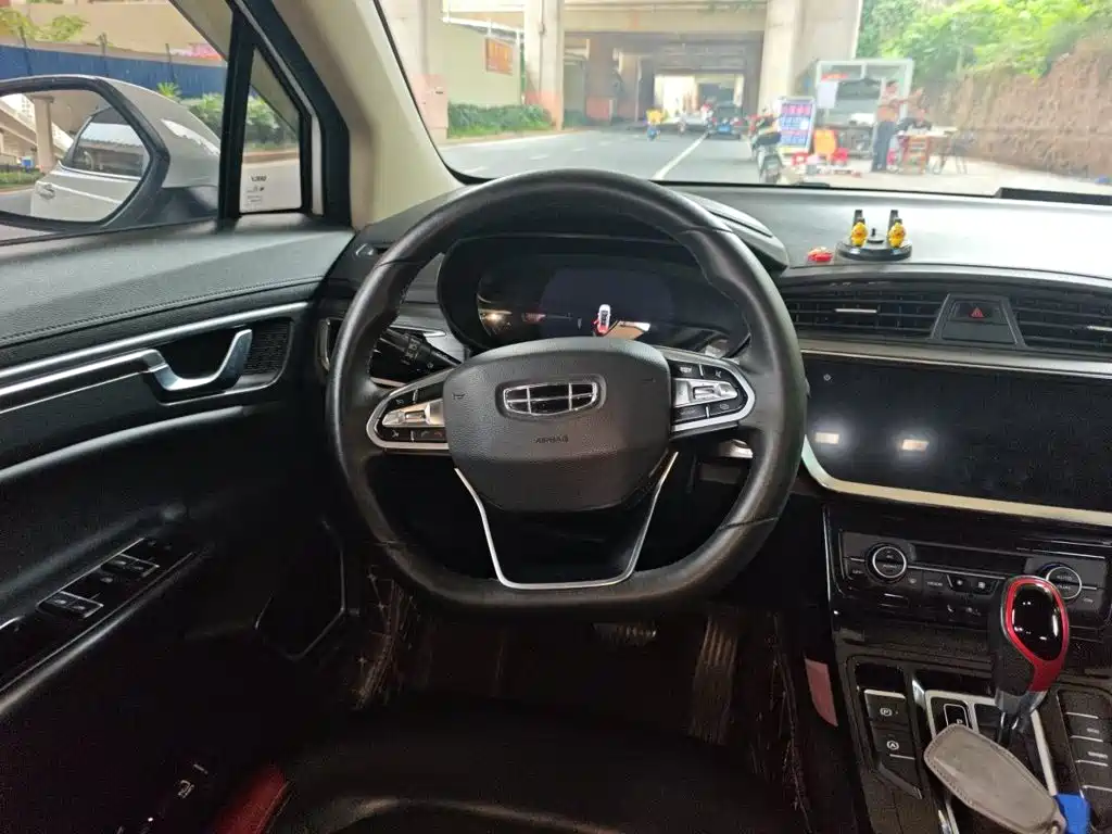 Geely Emgrand GS — миниатюра 6
