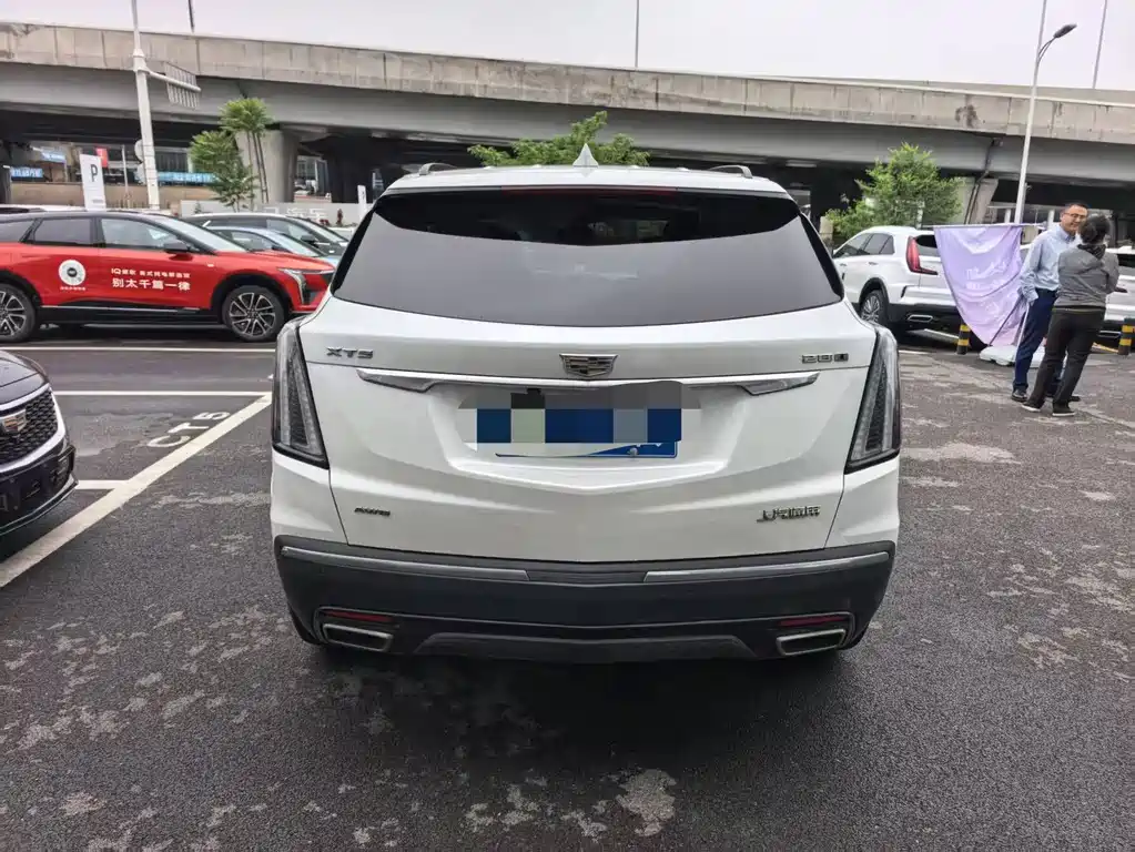Cadillac XT5 — миниатюра 2