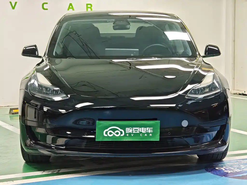 Tesla Model 3 — миниатюра 13