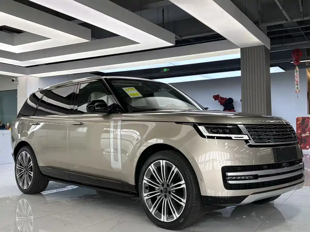Land Rover Range Rover 2026 3.0 L6 400PS AB