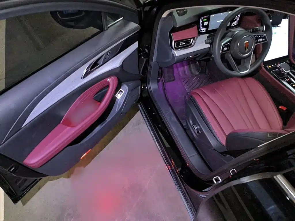 Hongqi Hongqi H5 — миниатюра 14