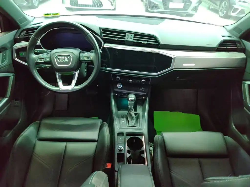 Audi Q3 — миниатюра 10