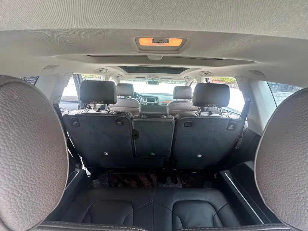 Audi Q7 — миниатюра 15