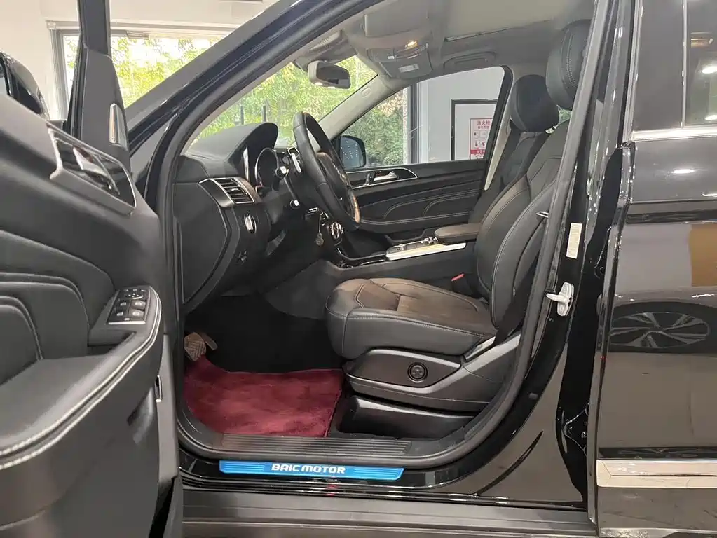 BAIC BJ90 2021 3.0T