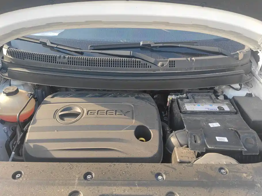 Geely Vision X3 — миниатюра 10
