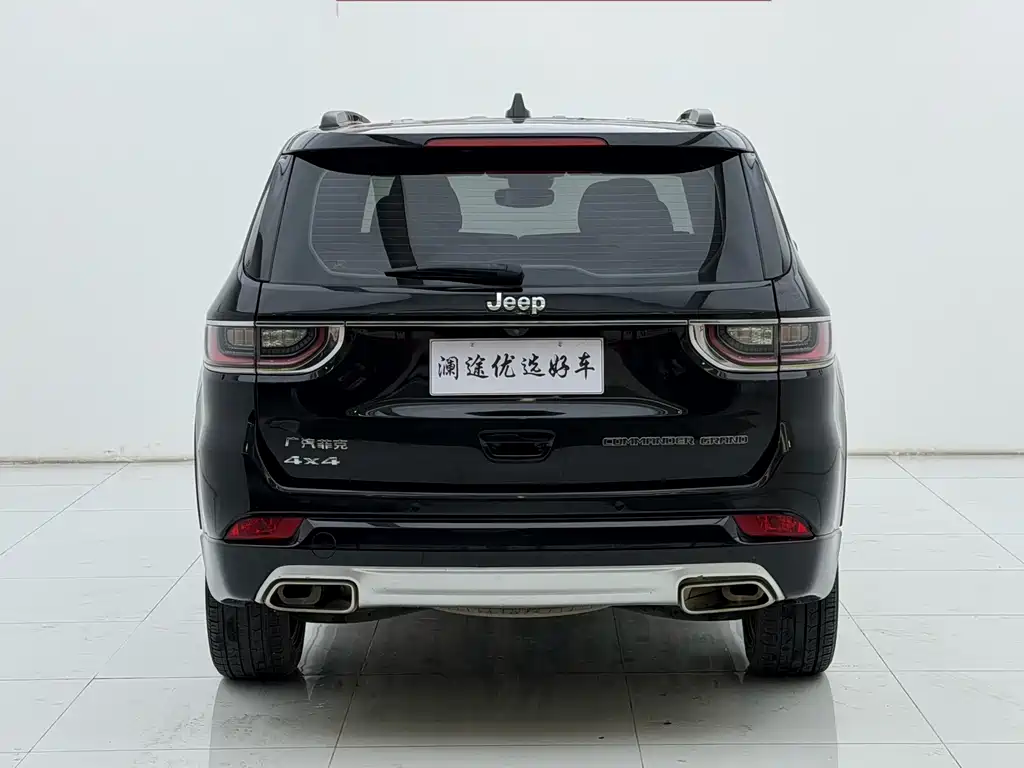 JEEP GRAND COMMANDER