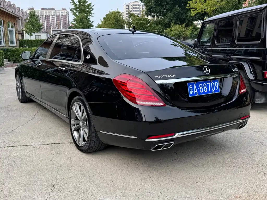 Mercedes-Benz S-Class — миниатюра 6