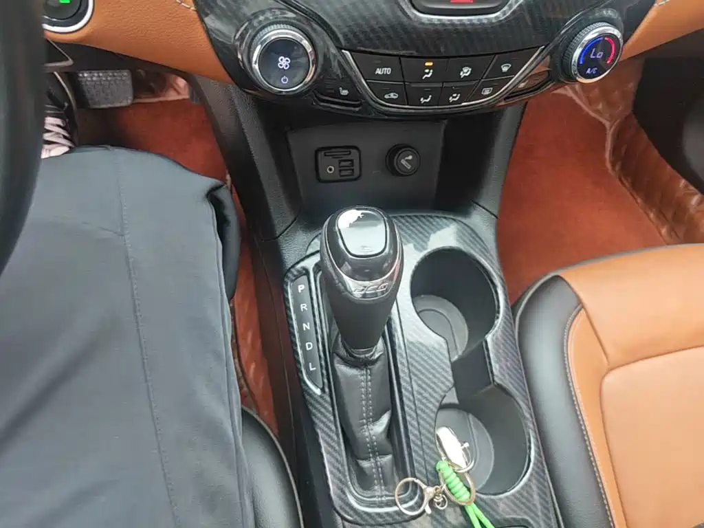 Chevrolet Cruze — миниатюра 14