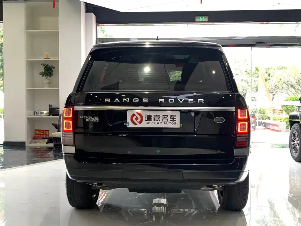 Land Rover Range Rover — миниатюра 6