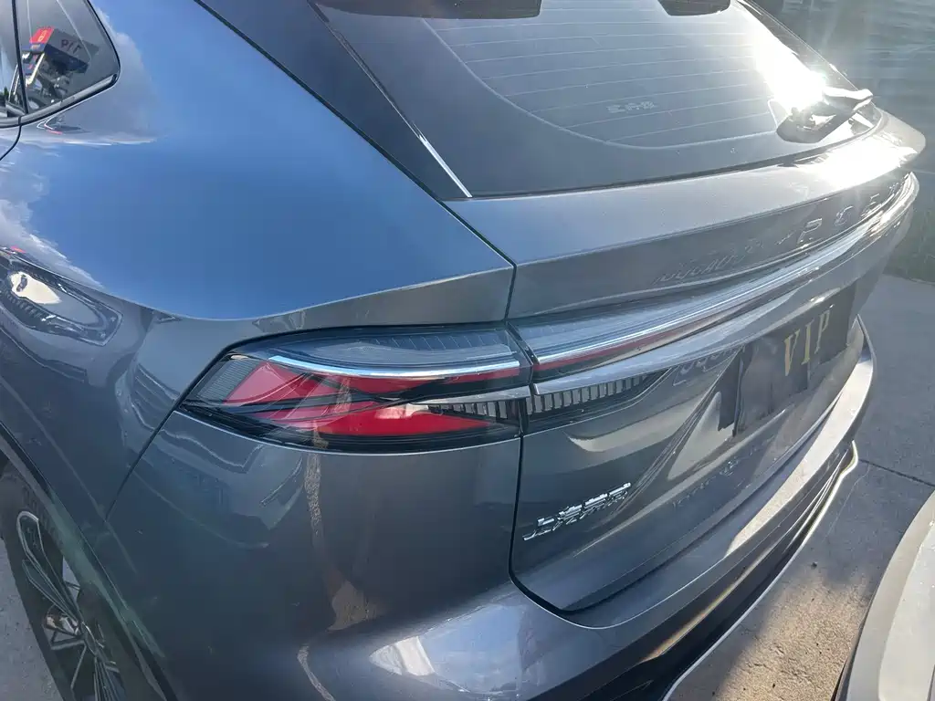 Roewe RX5 — миниатюра 6