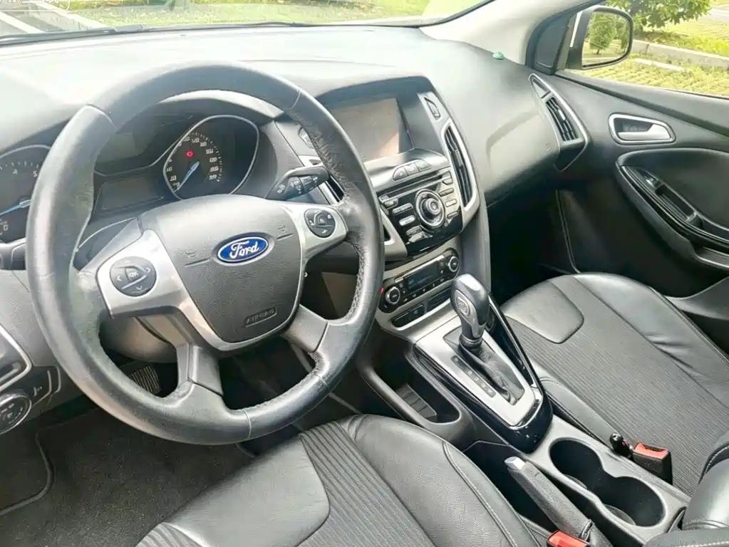 Ford Focus — миниатюра 13
