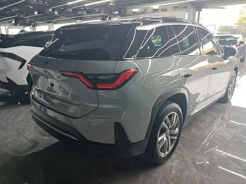 NIO ES6 — миниатюра 7
