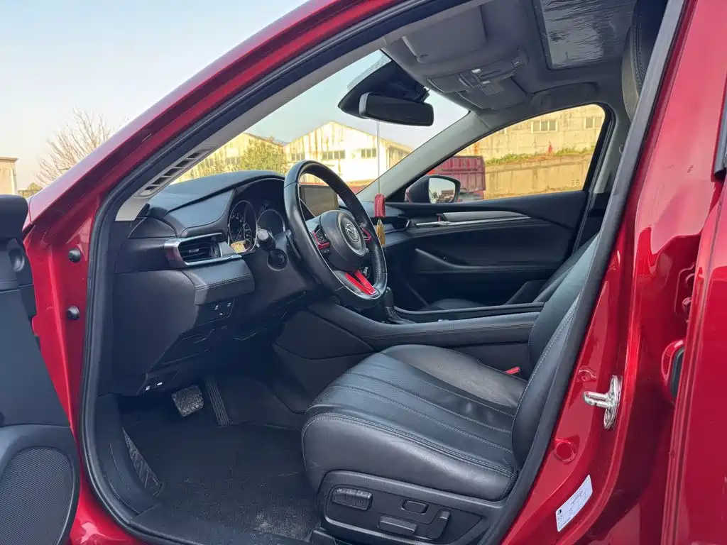 Mazda Atenza — миниатюра 9