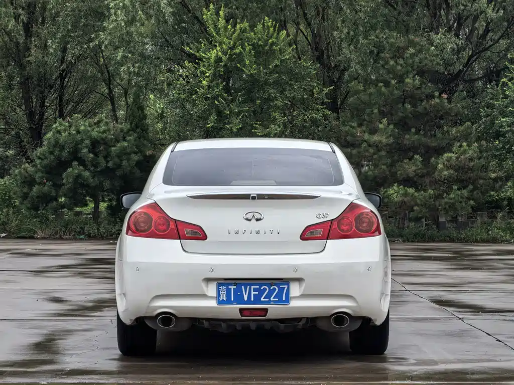 Infiniti G — миниатюра 5