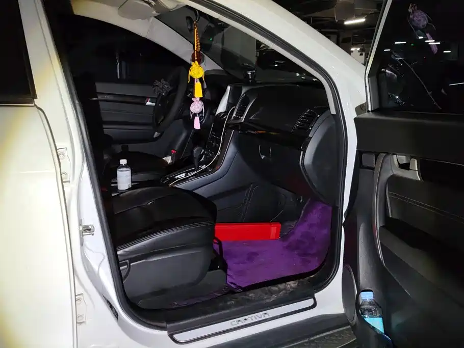 Chevrolet Captiva — миниатюра 8