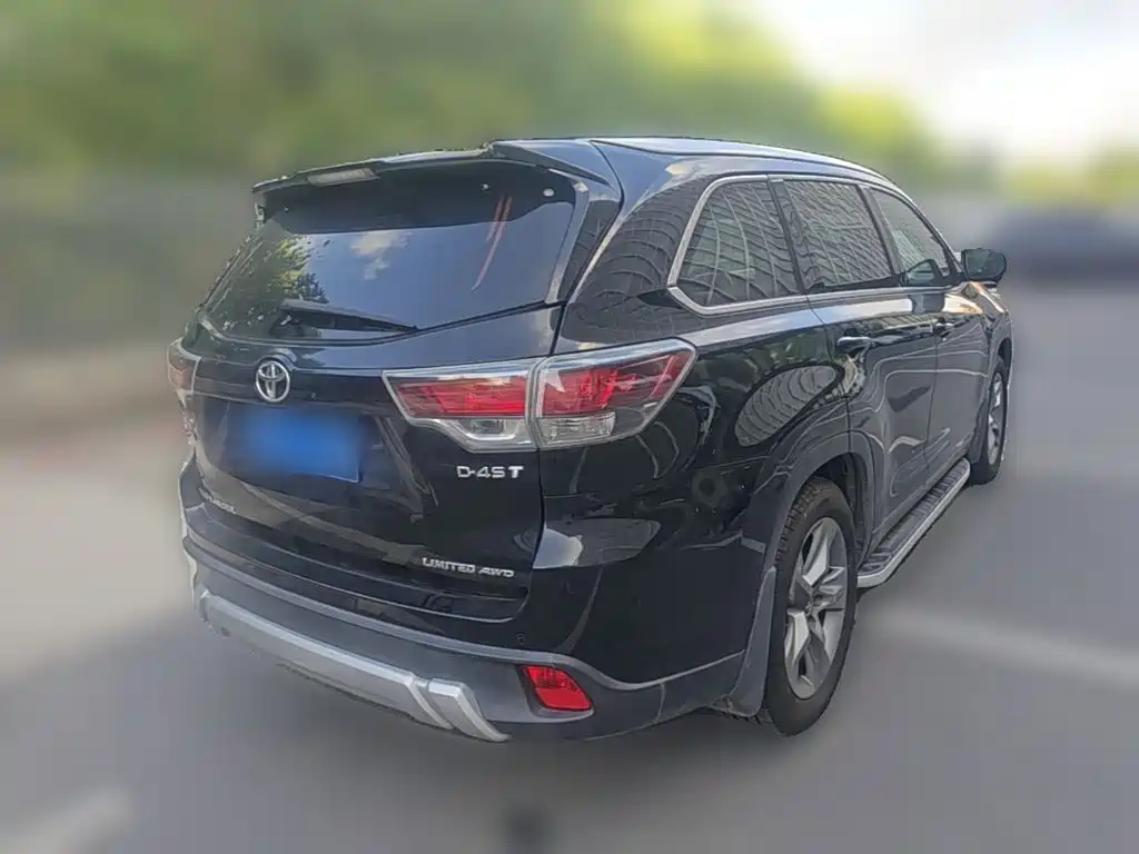 Toyota Highlander — миниатюра 10
