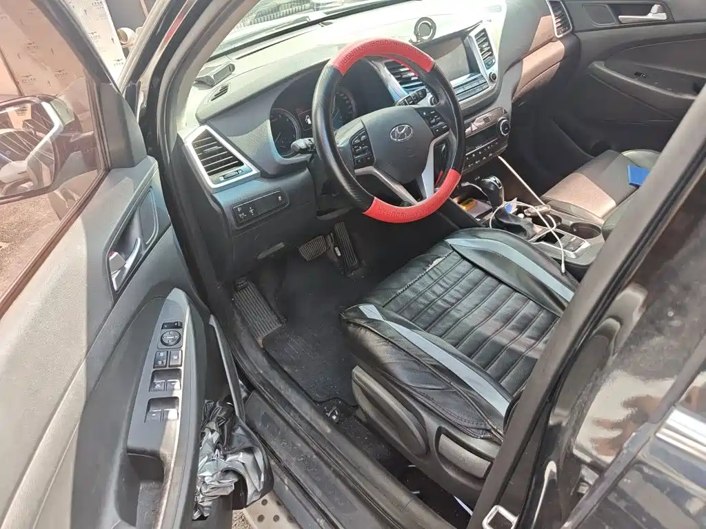 Hyundai Tucson — миниатюра 12