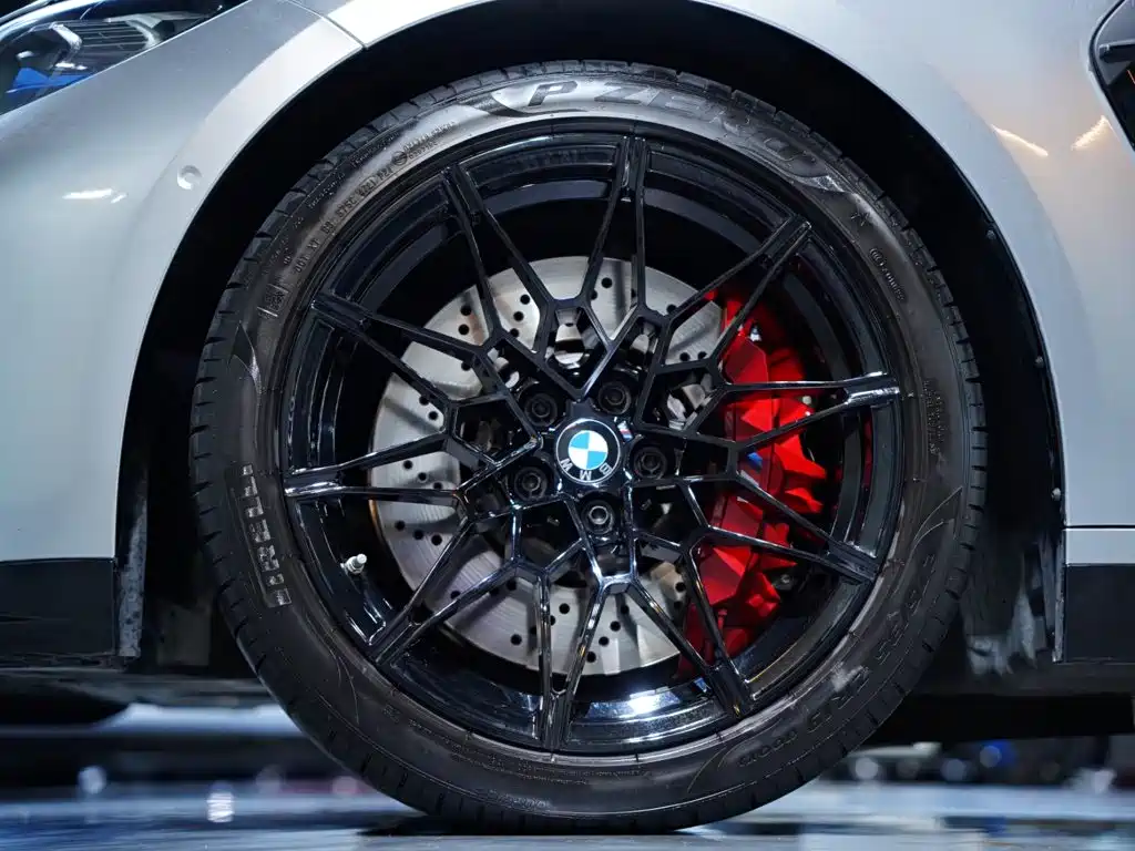 BMW M4 — миниатюра 21