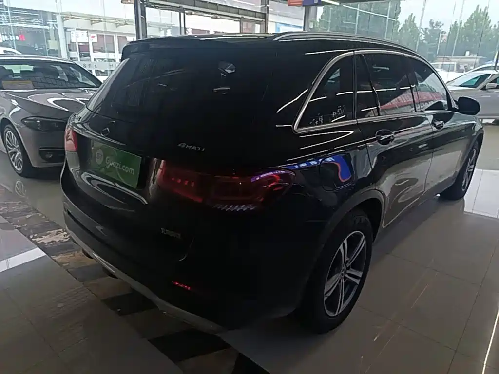 Mercedes-Benz GLC — миниатюра 7
