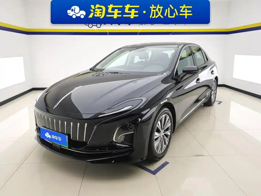Hongqi Hongqi E-QM5