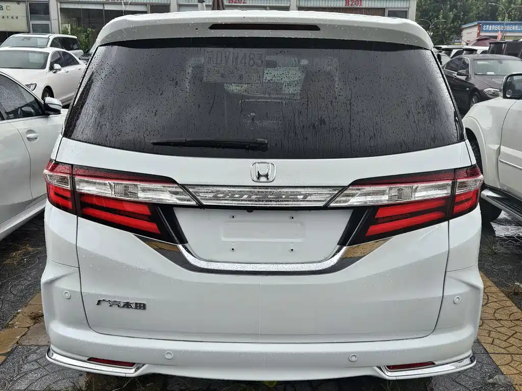 Honda Odyssey — миниатюра 6