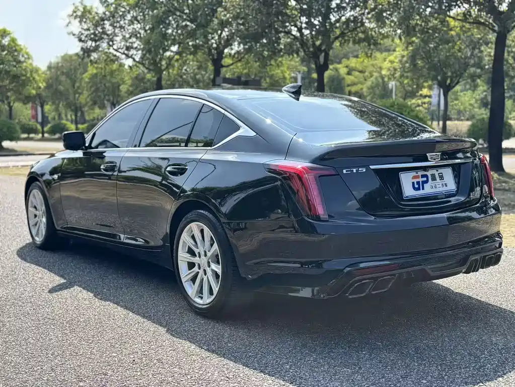 Cadillac CT5 — миниатюра 4