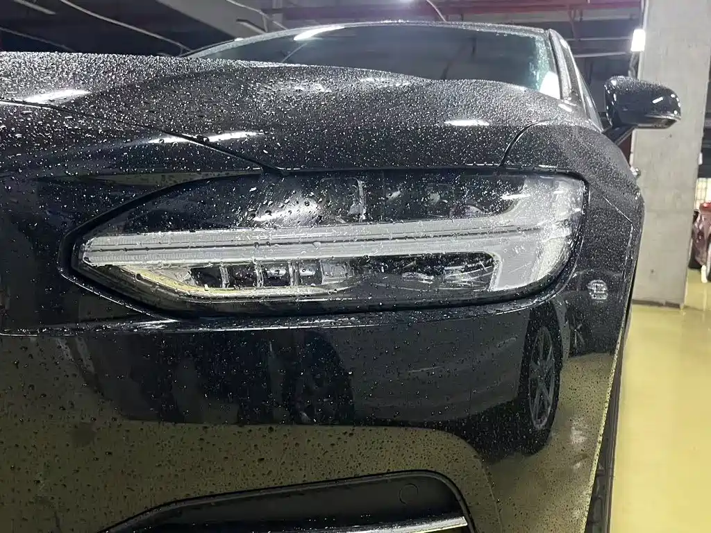 Volvo S90 — миниатюра 4