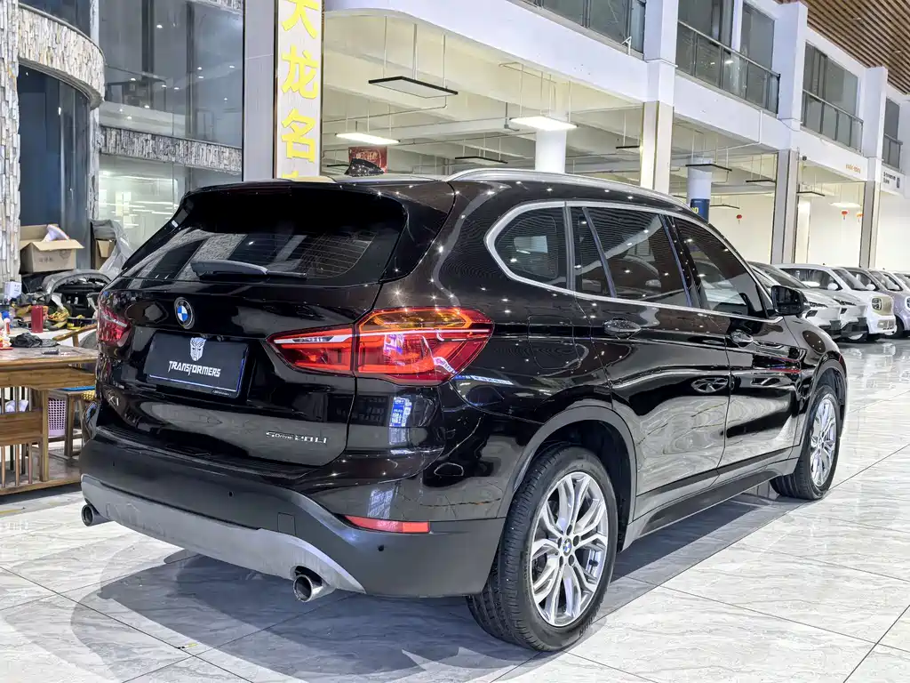 BMW X1 2019 sDrive20Li Lead