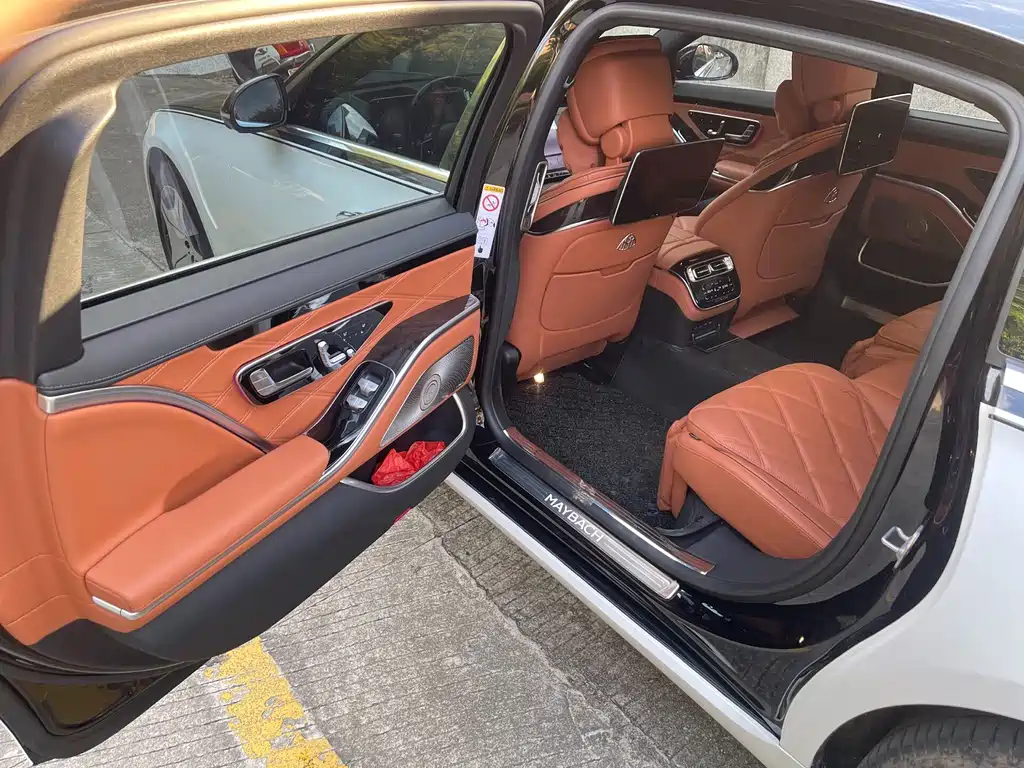 Mercedes-Benz S-Class — миниатюра 7