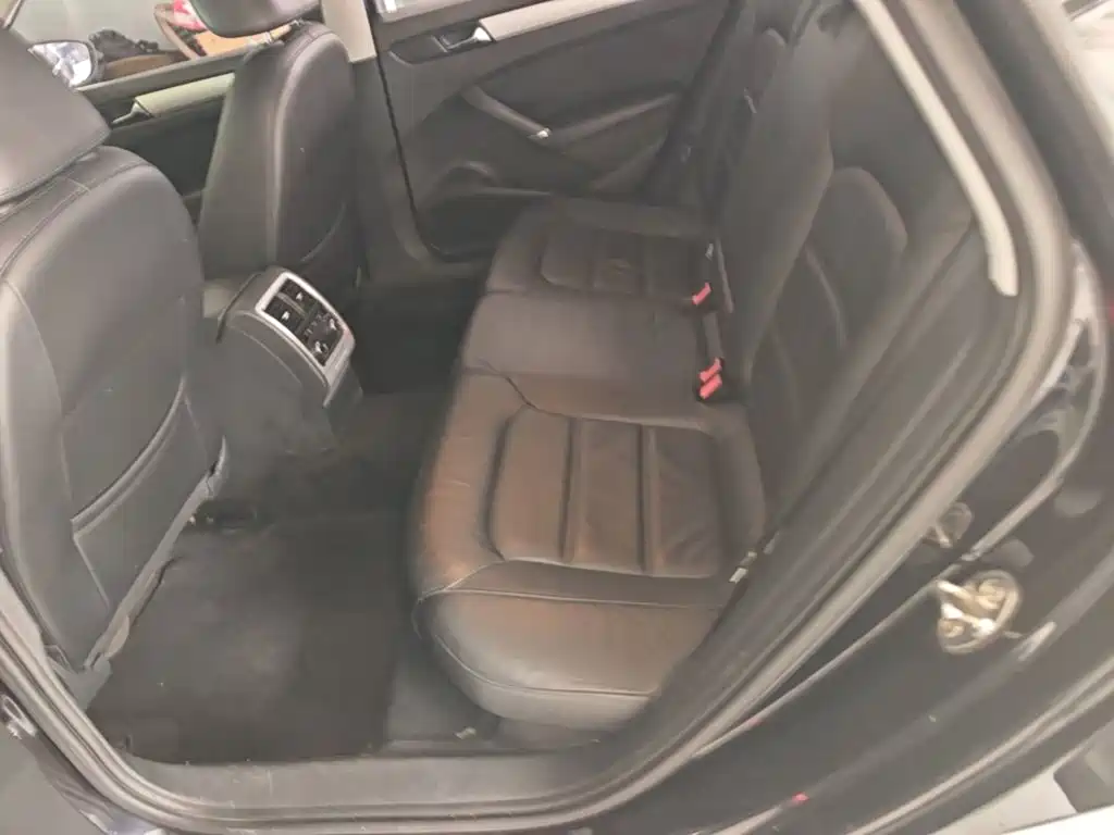 Volkswagen Passat — миниатюра 17