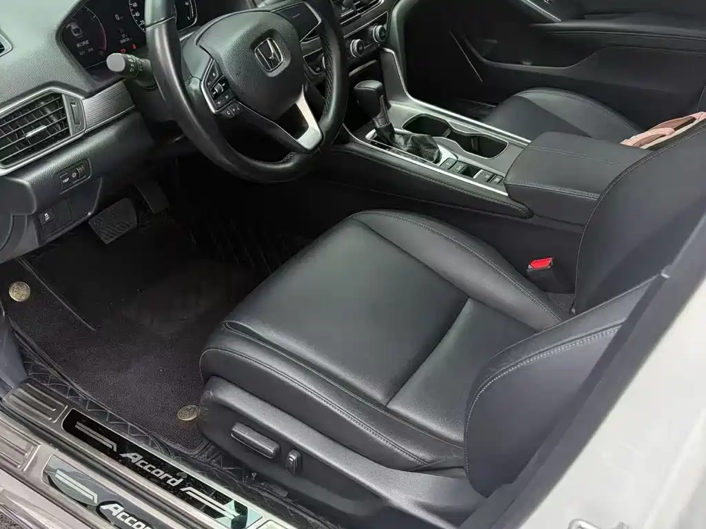 Honda Accord — миниатюра 2